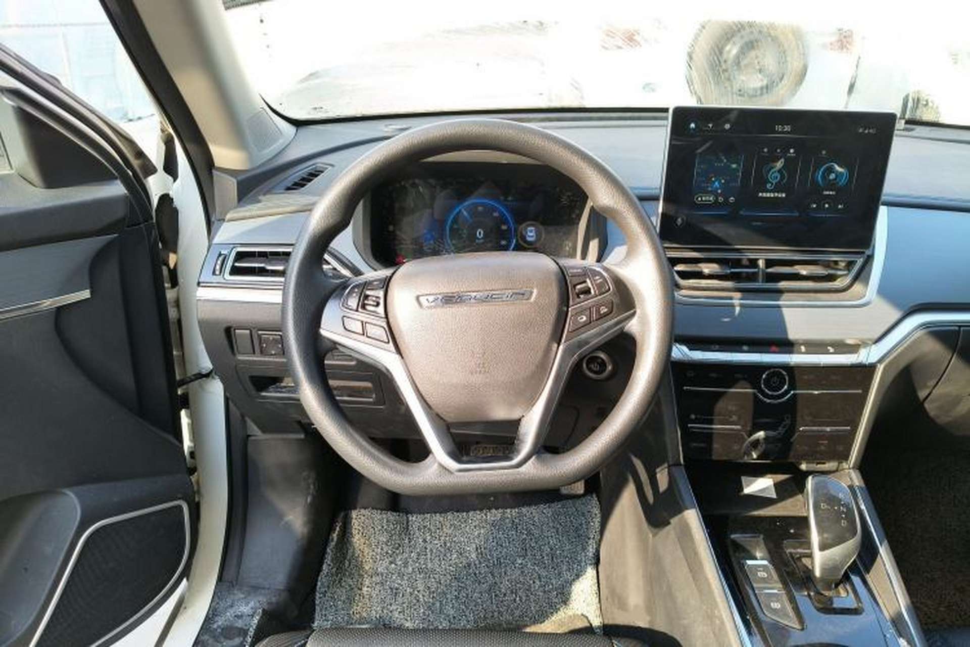 Used Venucia T60EV 2020 AI Enjoyment Model Steering Wheel