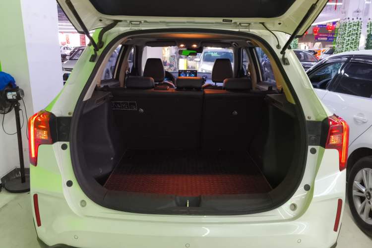 Used Venucia T60EV 2020 AI Flagship Model Trunk