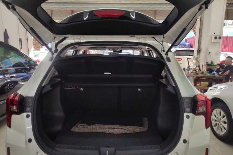Used Venucia T60EV 2020 AI Deluxe Model Trunk