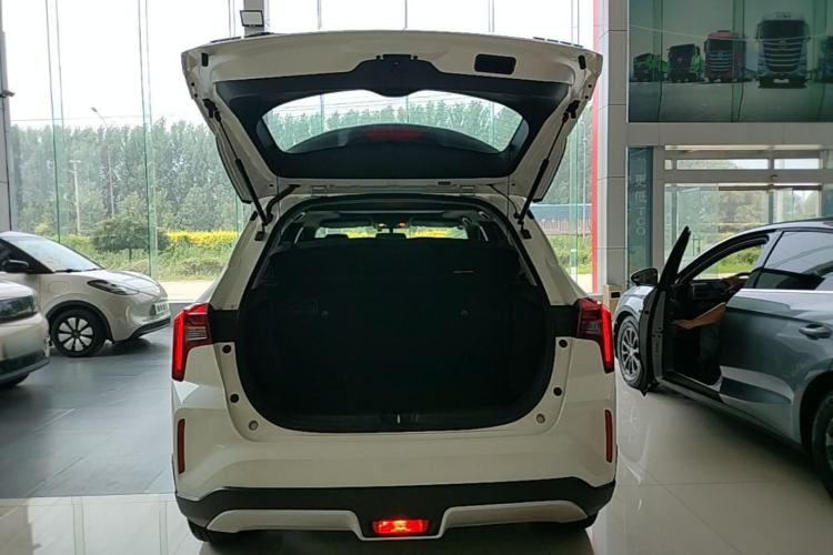 Used Venucia T60EV 2020 AI Enjoyment Model Trunk