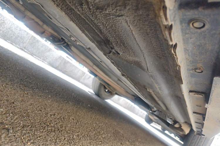 Used Venucia T70 2015 1.6L Manual Ruixing Edition Chassis Front Left