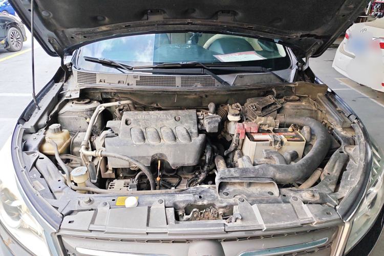 Used Venucia T70 2015 2.0L CVT Smart Edition Engine Bay