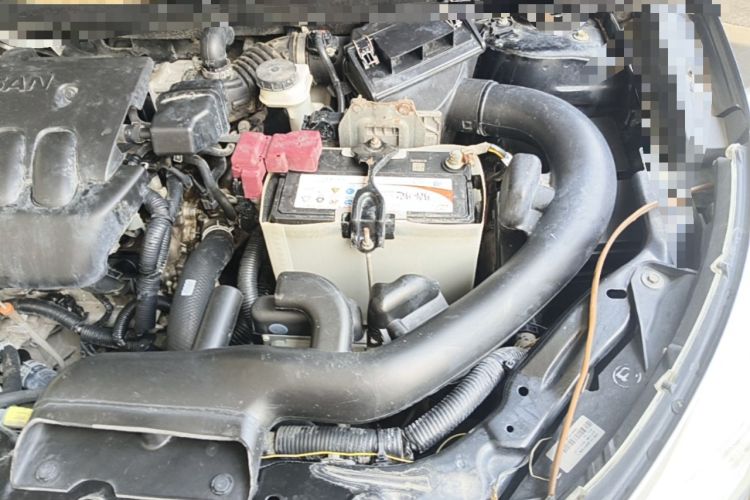 Used Venucia T70 2015 2.0L CVT Smart Choice Edition Engine Bay Left