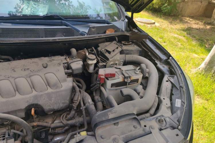 Used Venucia T70 2015 2.0L Manual RuiQu Version Engine Bay Left