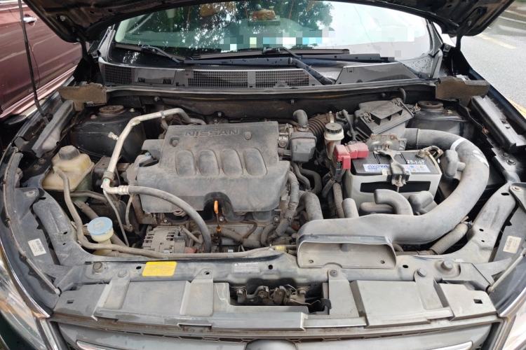 Used Venucia T70 2015 2.0L CVT Smart Edition Engine Bay