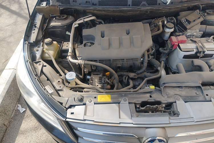 Used Venucia T70 2015 1.6L Manual Ruixing Edition Engine Bay Right