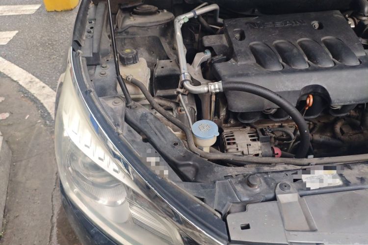 Used Venucia T70 2015 2.0L CVT Smart Choice Edition Engine Bay Right