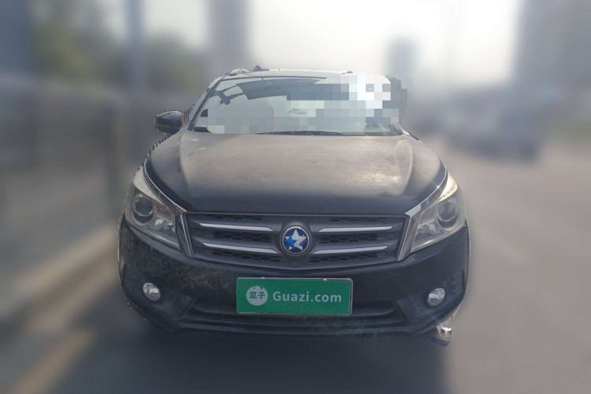 Used Venucia T70 2015 2.0L CVT Smart Edition Front