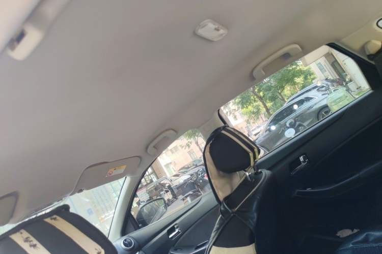 Used Venucia T70 2015 2.0L Manual RuiQu Version Headliner