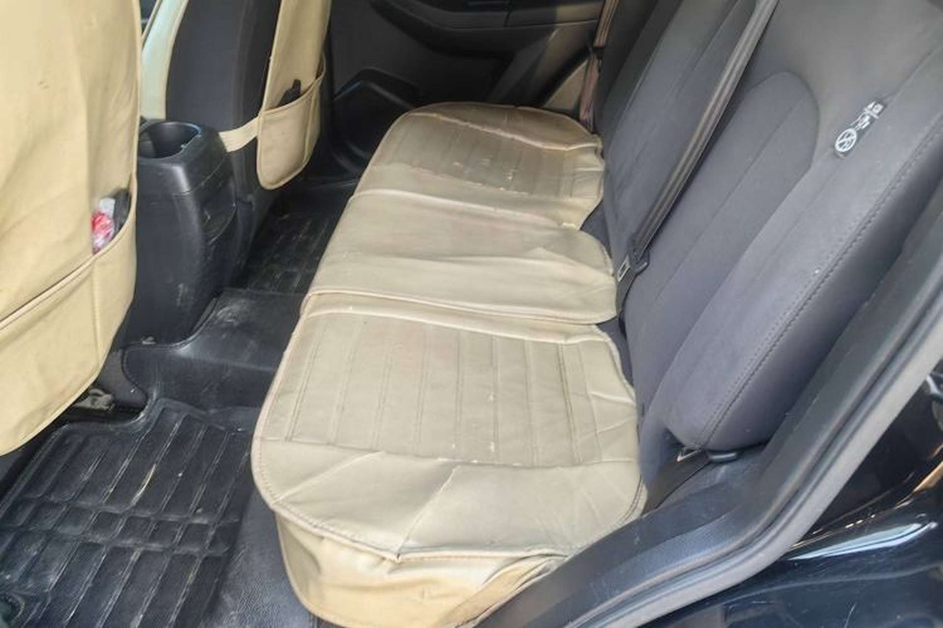 Used Venucia T70 2015 2.0L Manual RuiQu Version Interior 3