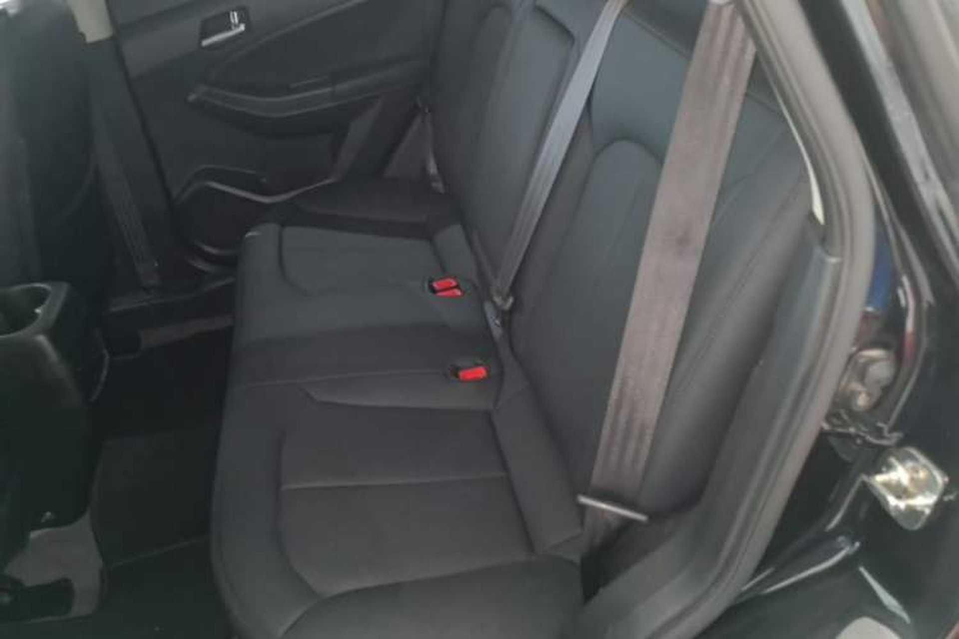 Used Venucia T70 2015 2.0L CVT Smart Choice Edition Left Rear Seat