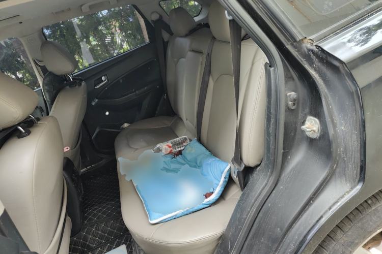 Used Venucia T70 2015 2.0L CVT Smart Edition Left Rear Seat