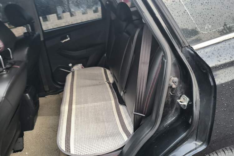 Used Venucia T70 2015 1.6L Manual Ruixing Edition Left Rear Seat