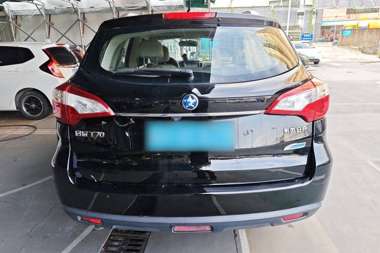 Used Venucia T70 2015 2.0L CVT Smart Edition Rear