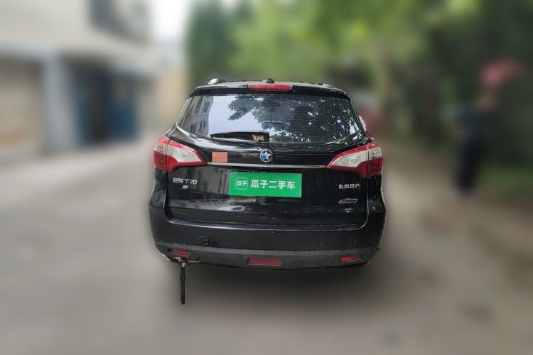 Used Venucia T70 2015 2.0L CVT Smart Edition Rear