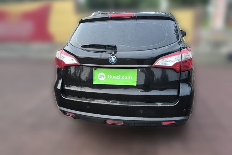 Used Venucia T70 2015 1.6L Manual Ruixing Edition Rear