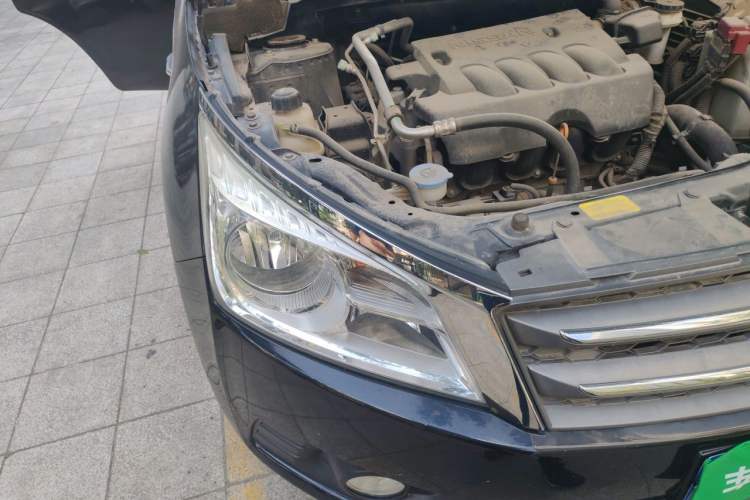 Used Venucia T70 2015 2.0L Manual RuiQu Version Right Front Headlight