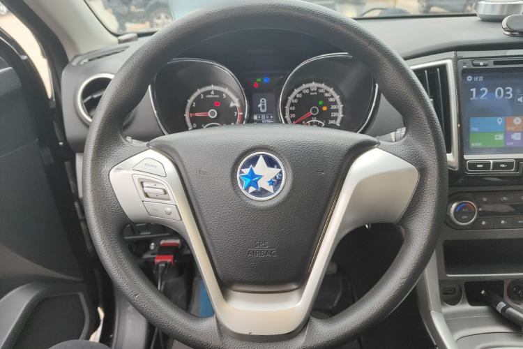 Used Venucia T70 2015 2.0L CVT Smart Edition Steering Wheel
