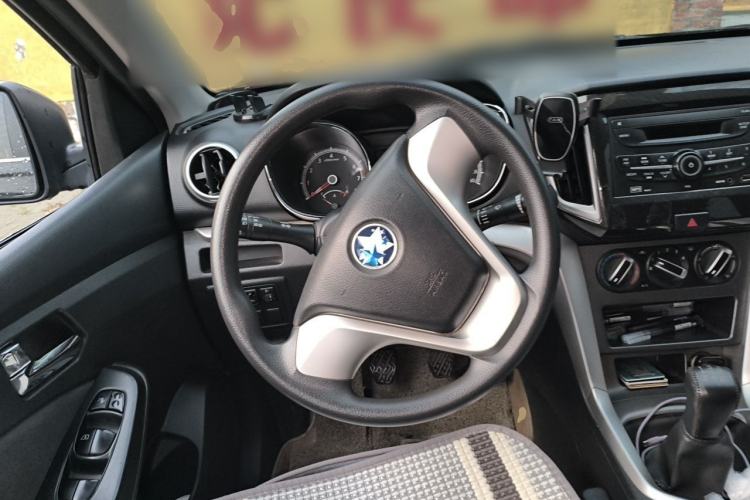 Used Venucia T70 2015 1.6L Manual Ruixing Edition Steering Wheel