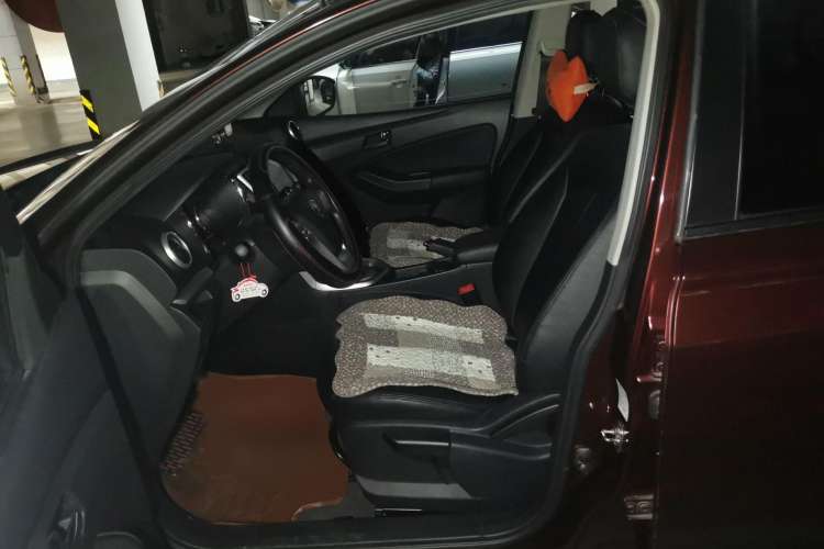 Used Venucia T70 2015 2.0L CVT Smart Choice Edition Left Front Seat