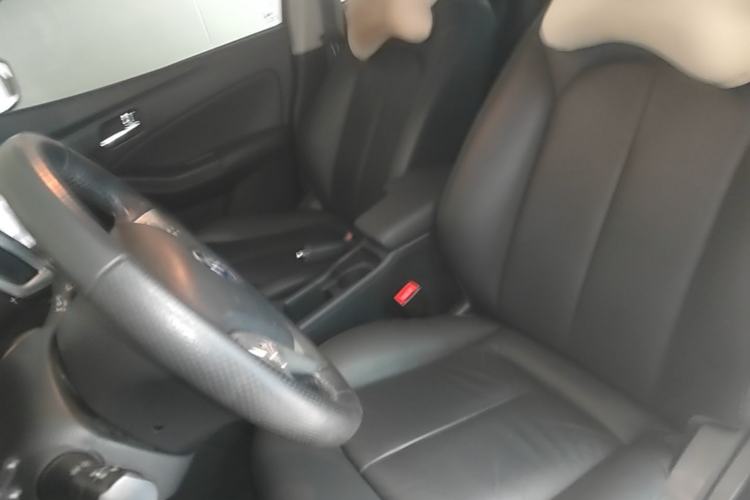 Used Venucia T70 2015 2.0L CVT Smart Edition Left Front Seat