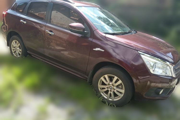 Used Venucia T70 2015 2.0L Manual RuiQu Version Front Right 45 Deg
