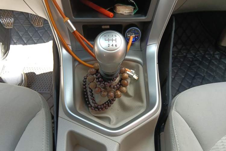 Used Venucia T70 2015 2.0L Manual RuiQu Version Gear Lever