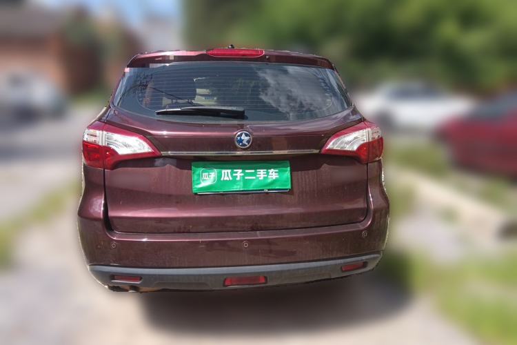 Used Venucia T70 2015 2.0L Manual RuiQu Version Rear