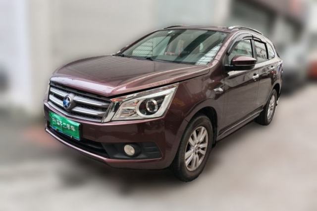 Used Venucia T70 2015 2.0L CVT Smart Edition