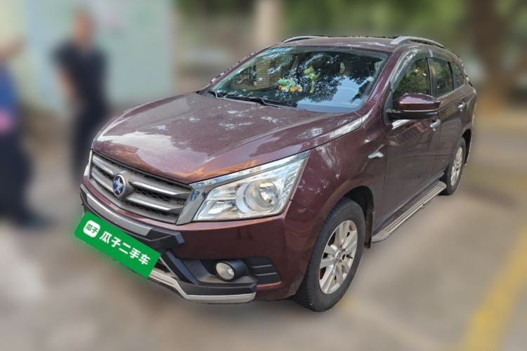 Used Venucia T70 2015 2.0L CVT Smart Choice Edition Guazi used car, China used car export, Used car for sale, Used  cars, Cheapest cars for sale