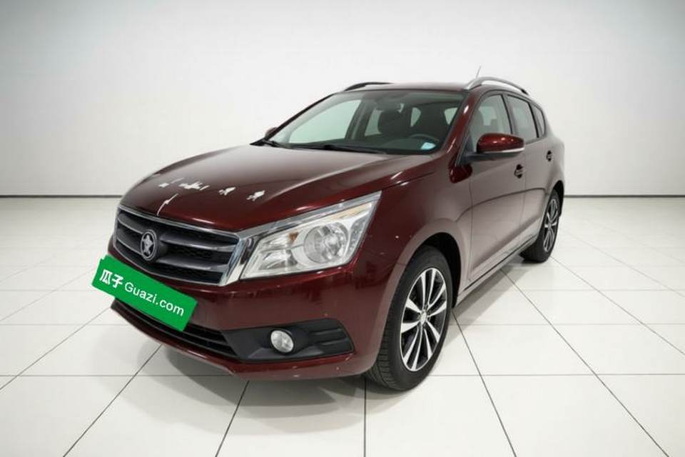 Venucia T70 2015