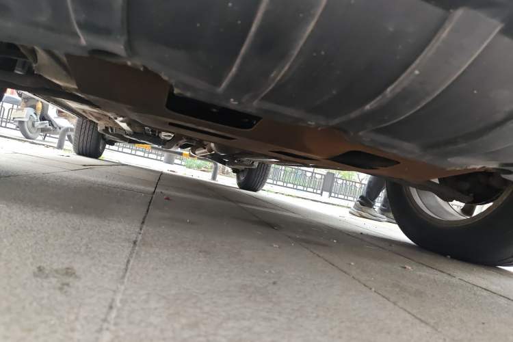 Used Venucia T70 2015 2.0L CVT Smart Edition Chassis Front