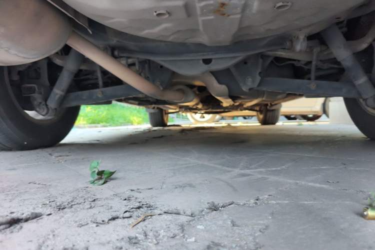 Used Venucia T70 2015 1.6L Manual Ruixing Edition Chassis Rear