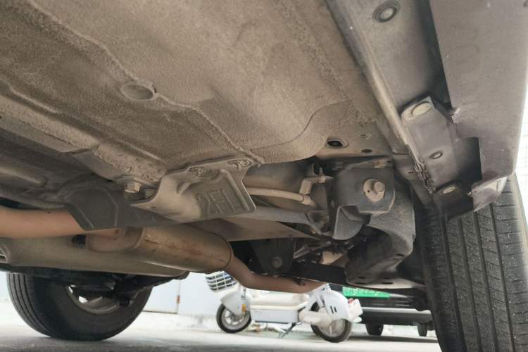 Used Venucia T70 2015 2.0L CVT Smart Edition Chassis Rear Left