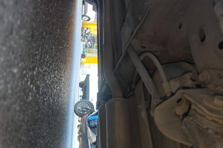 Used Venucia T70 2015 2.0L Manual RuiQu Version Chassis Rear Left