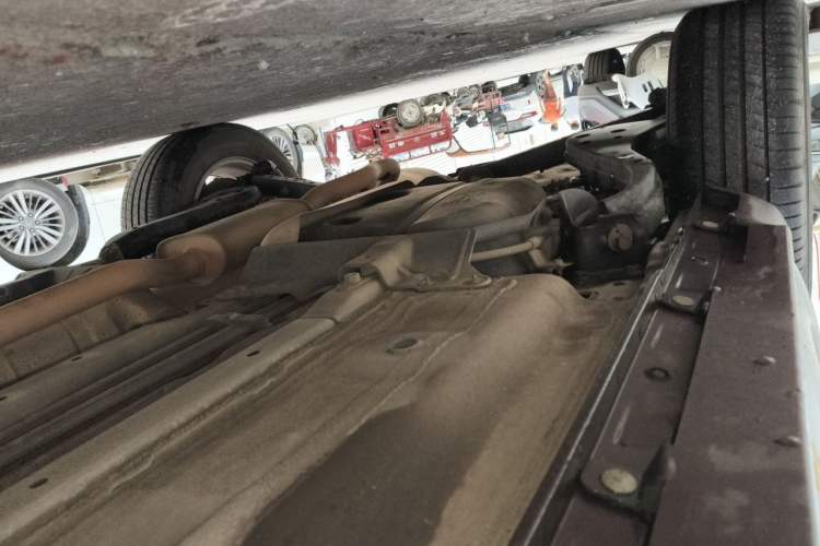 Used Venucia T70 2015 2.0L CVT Smart Edition Chassis Rear Right