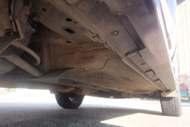 Used Venucia T70 2015 2.0L Manual RuiXiang Edition Chassis Rear Right
