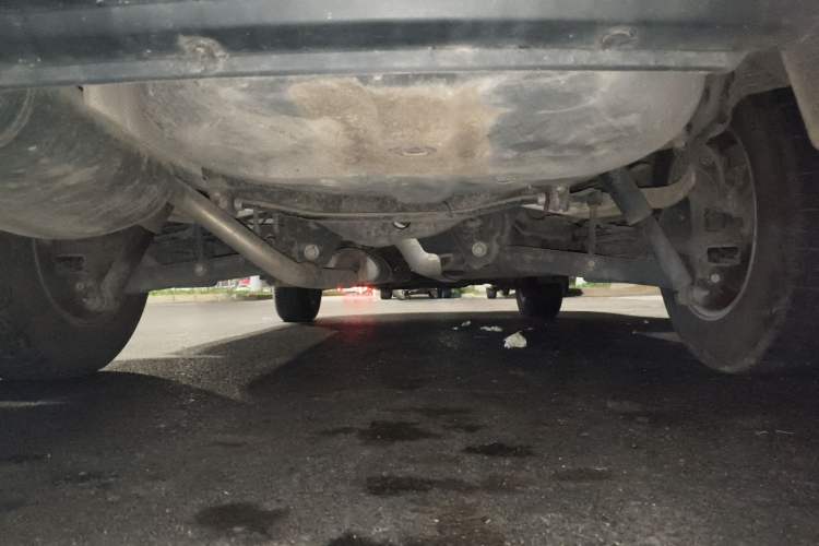 Used Venucia T70 2015 1.6L Manual Ruixing Edition Chassis Rear