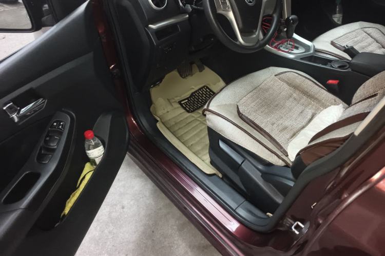 Used Venucia T70 2015 2.0L CVT Smart Choice Edition Driver Seat