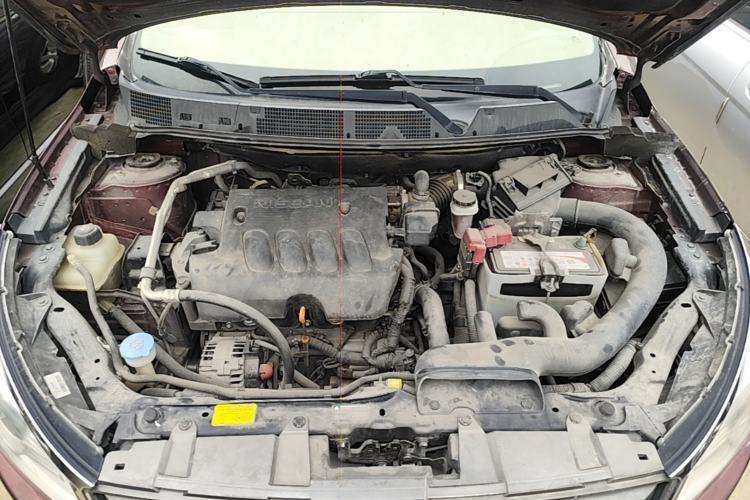 Used Venucia T70 2015 2.0L CVT Smart Edition Engine Bay
