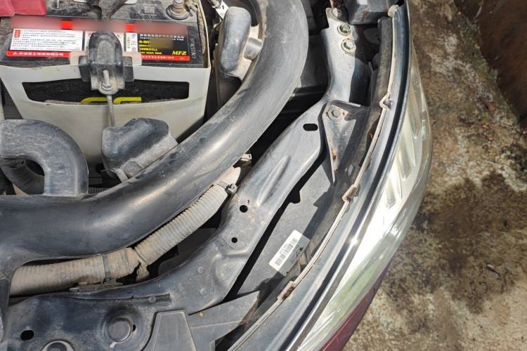 Used Venucia T70 2015 2.0L Manual RuiXiang Edition Engine Bay Left