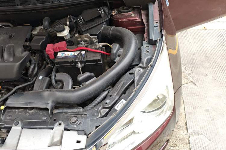 Used Venucia T70 2015 2.0L Manual RuiQu Version Engine Bay Left