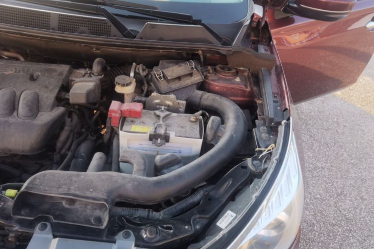 Used Venucia T70 2015 2.0L Manual RuiXiang Edition Engine Bay Left