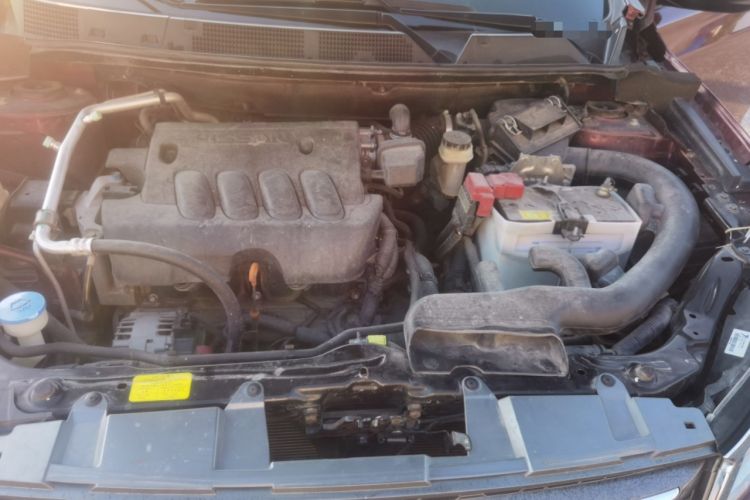 Used Venucia T70 2015 2.0L Manual RuiXiang Edition Engine Bay