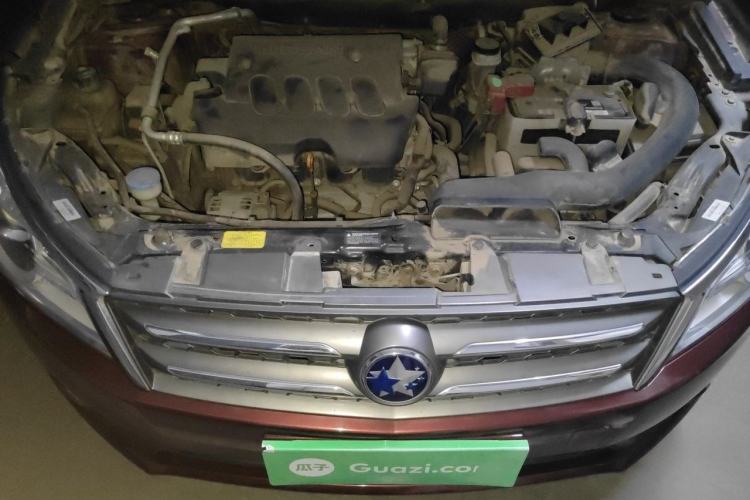 Used Venucia T70 2015 2.0L CVT Smart Edition Engine Bay