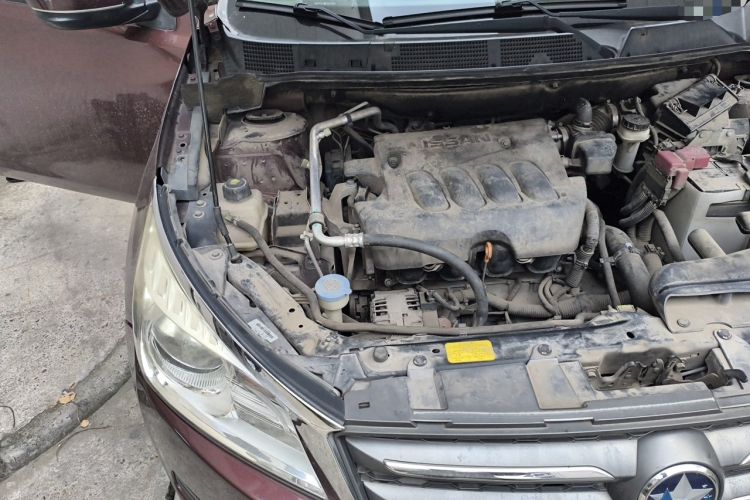 Used Venucia T70 2015 2.0L Manual RuiQu Version Engine Bay Right