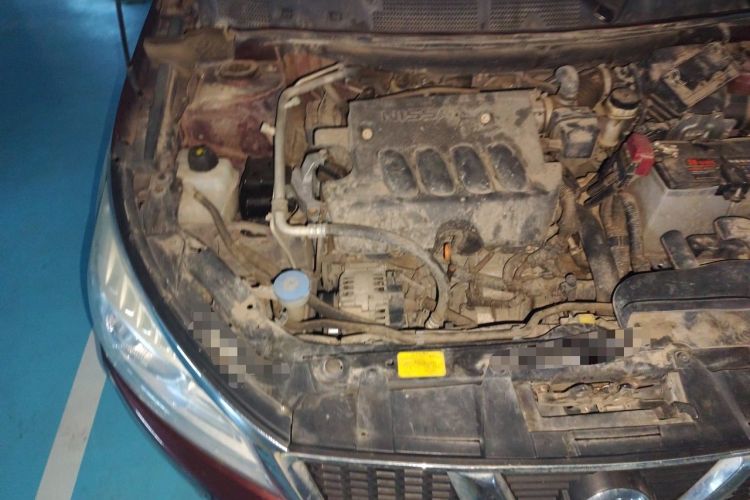Used Venucia T70 2015 2.0L CVT Smart Choice Edition Engine Bay Right