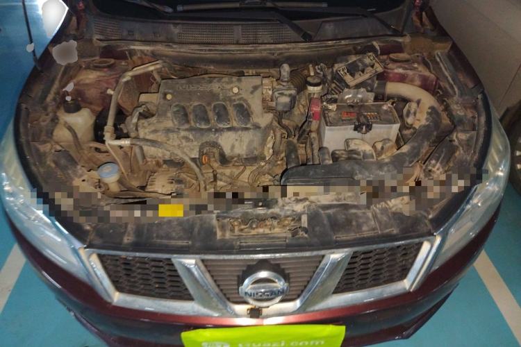 Used Venucia T70 2015 2.0L CVT Smart Choice Edition Engine Bay