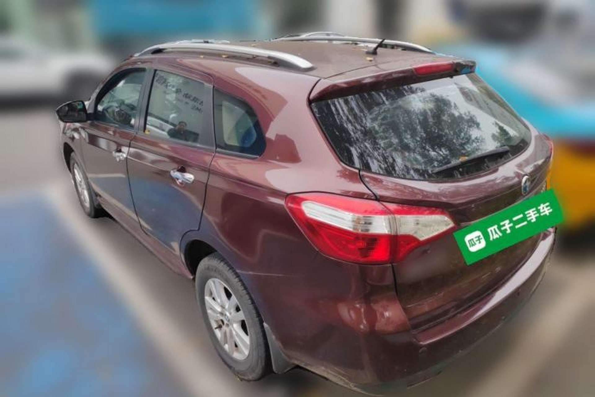 Used Venucia T70 2015 2.0L CVT Smart Choice Edition Exterior 3