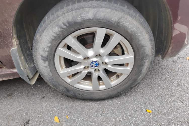 Used Venucia T70 2015 2.0L CVT Smart Choice Edition Exterior 7